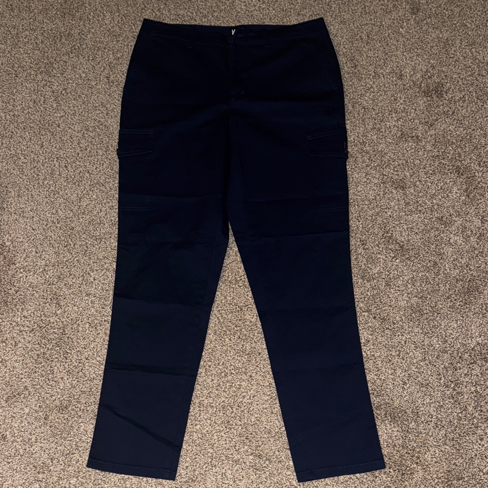 Lands' End Women’s Dark Blue Cargo Pants, 31” inseam